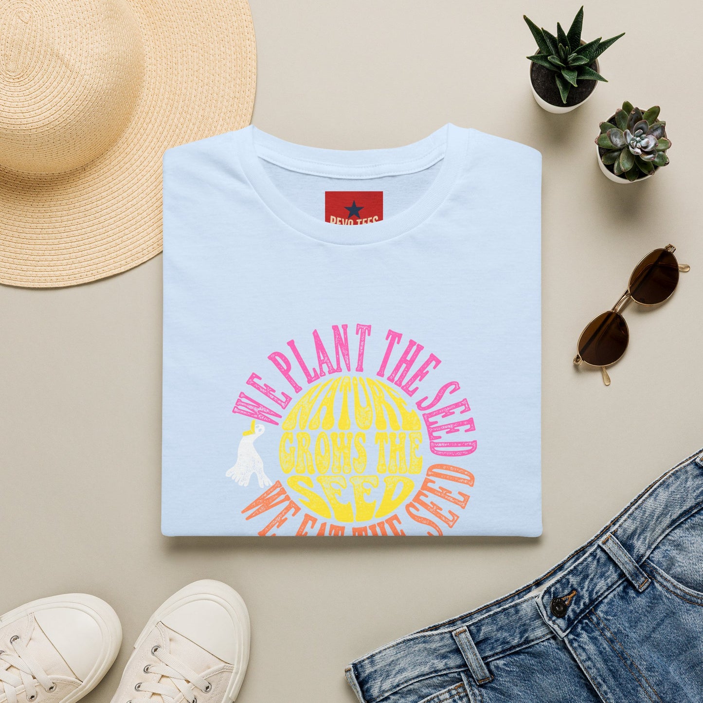Here Comes The Sun - lyrics - Unisex Softstyle T-Shirt