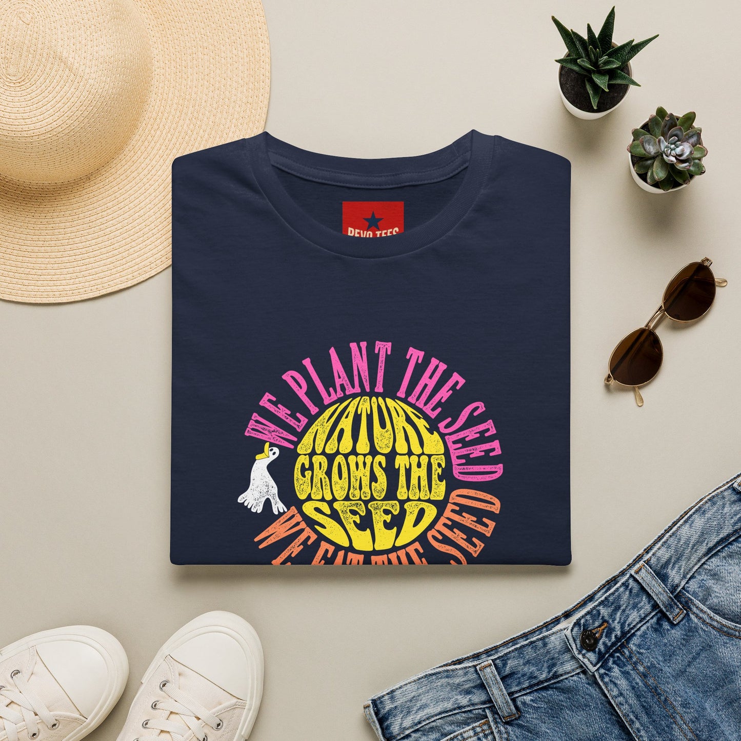 Here Comes The Sun - lyrics - Unisex Softstyle T-Shirt