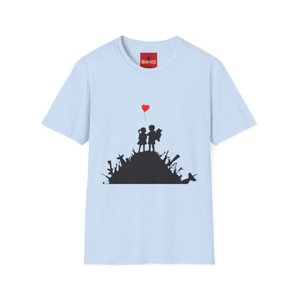 Banksy Boy & Girl - Unisex Softstyle T-Shirt