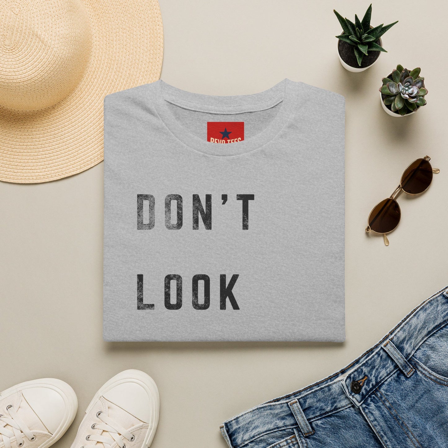 Don't Look Back In Anger T-Shirt — Retro Oasis Song Lyric Tee