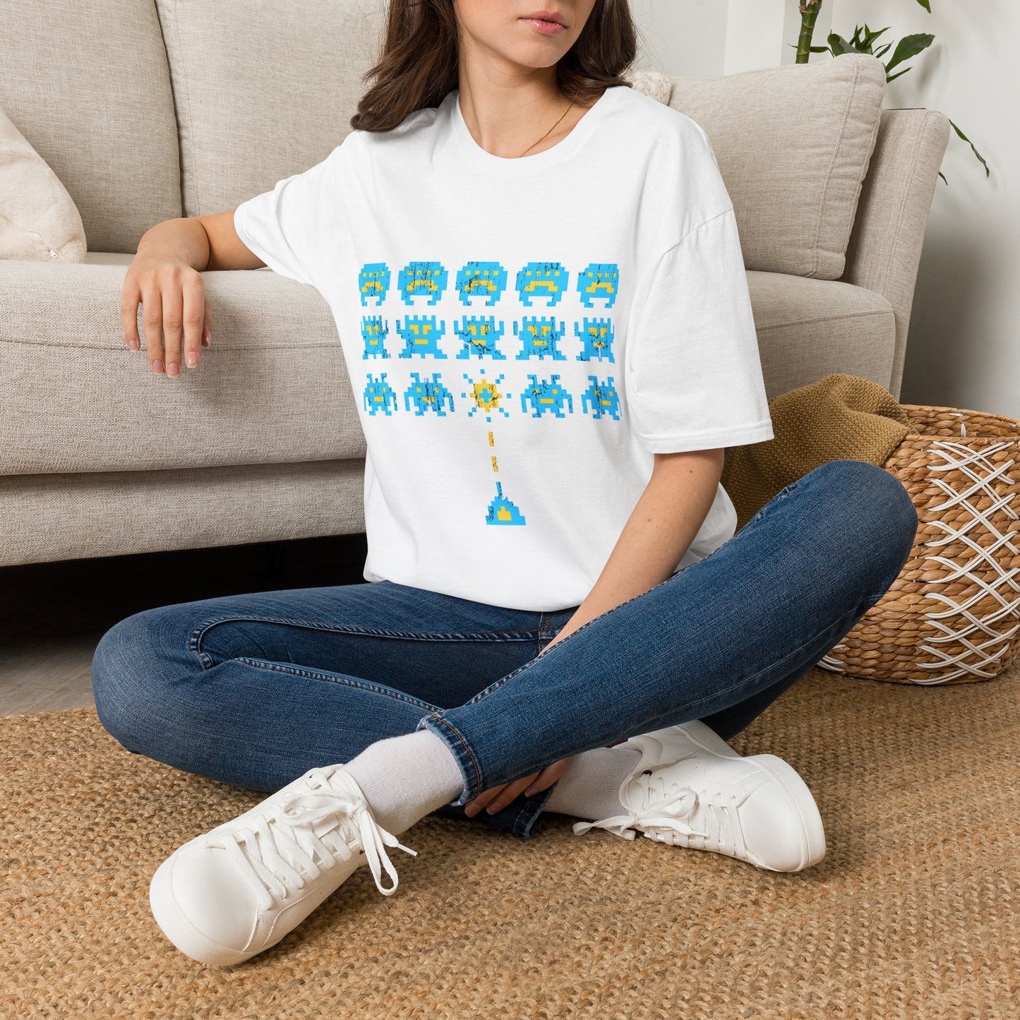 Retro Pixel Space Invaders T-Shirt — Vintage Arcade Gaming Tee
