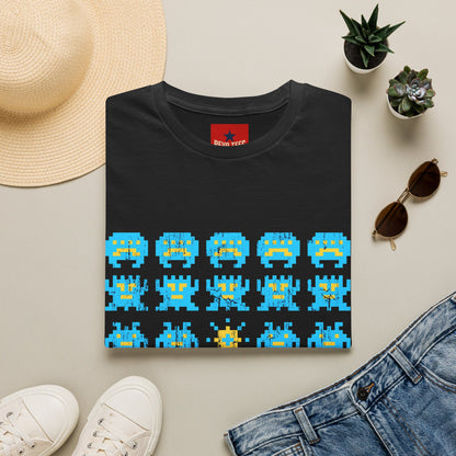 Retro Pixel Space Invaders T-Shirt — Vintage Arcade Gaming Tee