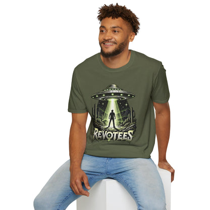REVOTEES Alien Abduction – Sci‑Fi UFO Graphic Tee