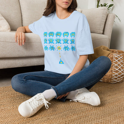 Retro Pixel Space Invaders T-Shirt — Vintage Arcade Gaming Tee
