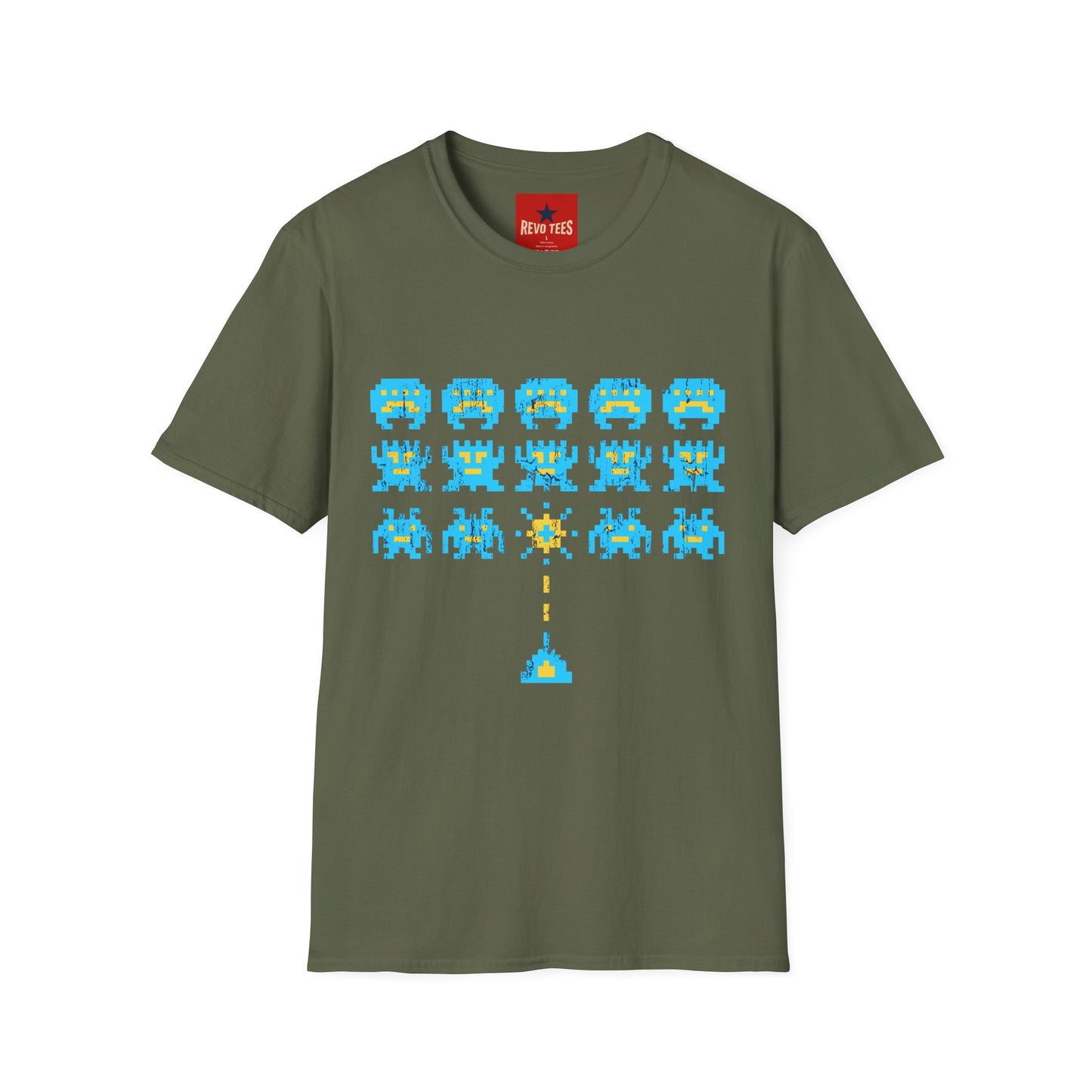 Retro Pixel Space Invaders T-Shirt — Vintage Arcade Gaming Tee