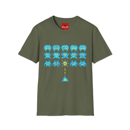 Retro Pixel Space Invaders T-Shirt — Vintage Arcade Gaming Tee