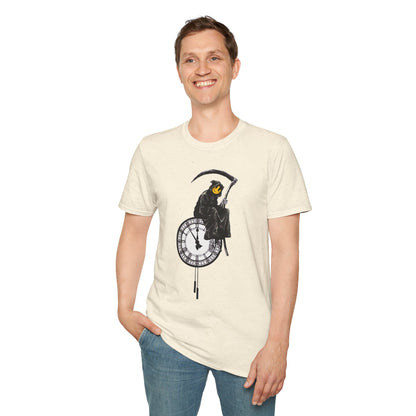 Banksy T‑Shirt — Grim Reaper Clock Graphic Tee (Smiley Mask)