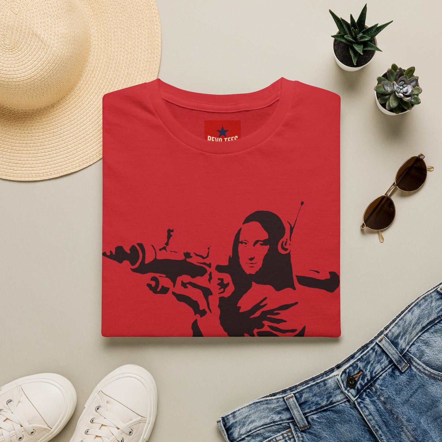 Banksy - Mona Lisa Spray Paint T-Shirt — Street Art Parody Tee
