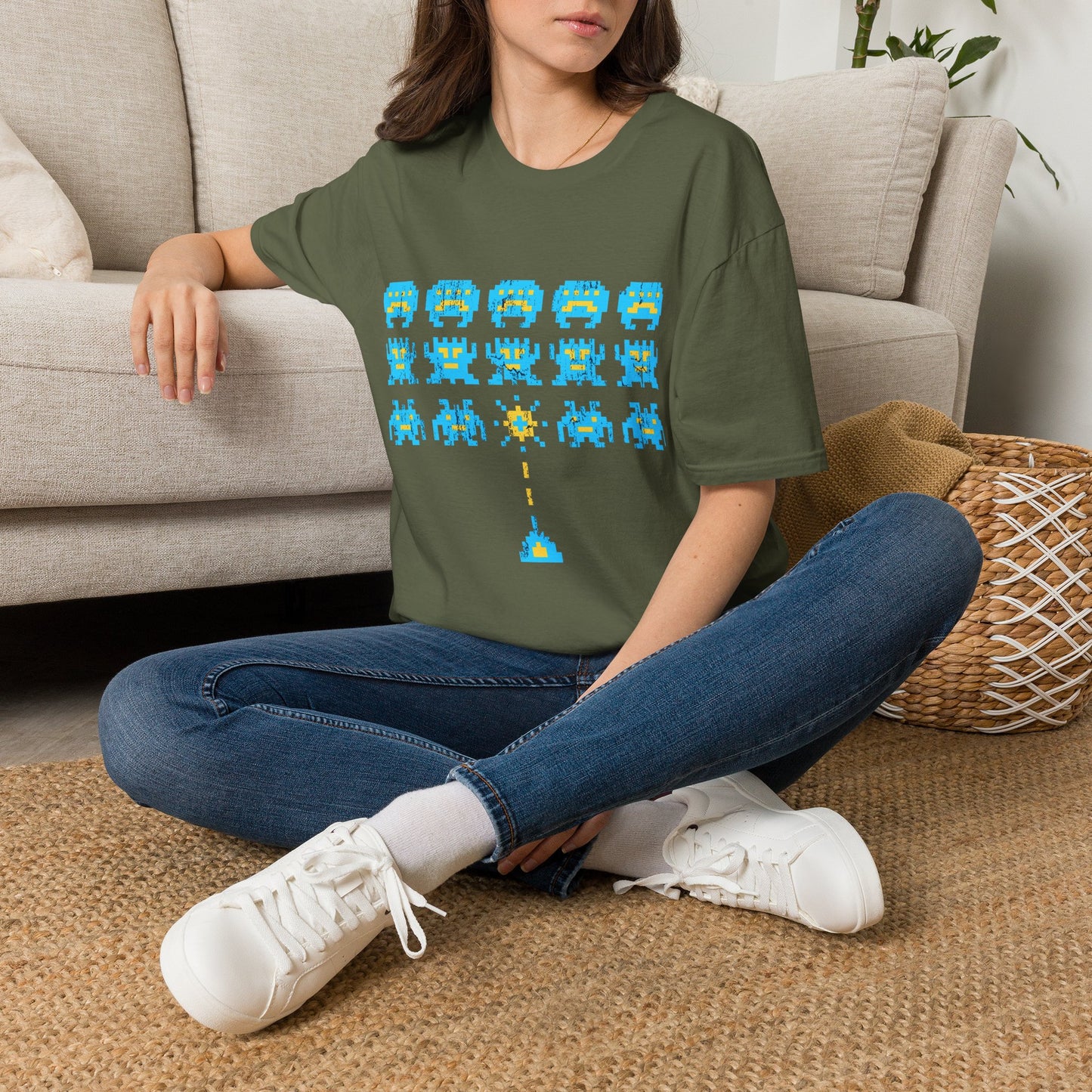 Retro Pixel Space Invaders T-Shirt — Vintage Arcade Gaming Tee