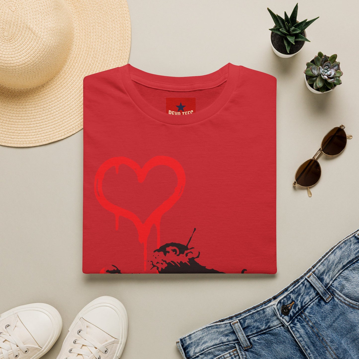 Banksy-Inspired Rat Stencil T-Shirt — Dripping Heart Street Art Tee