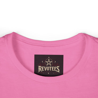 Revotees Crow Graphic Tee — Women's Vintage Raven T‑Shirt
