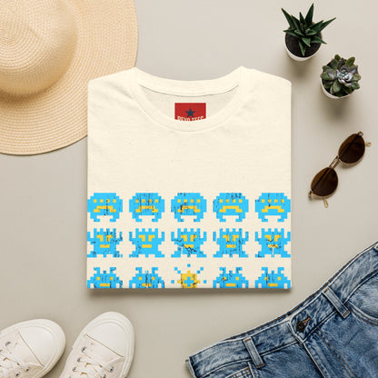Retro Pixel Space Invaders T-Shirt — Vintage Arcade Gaming Tee
