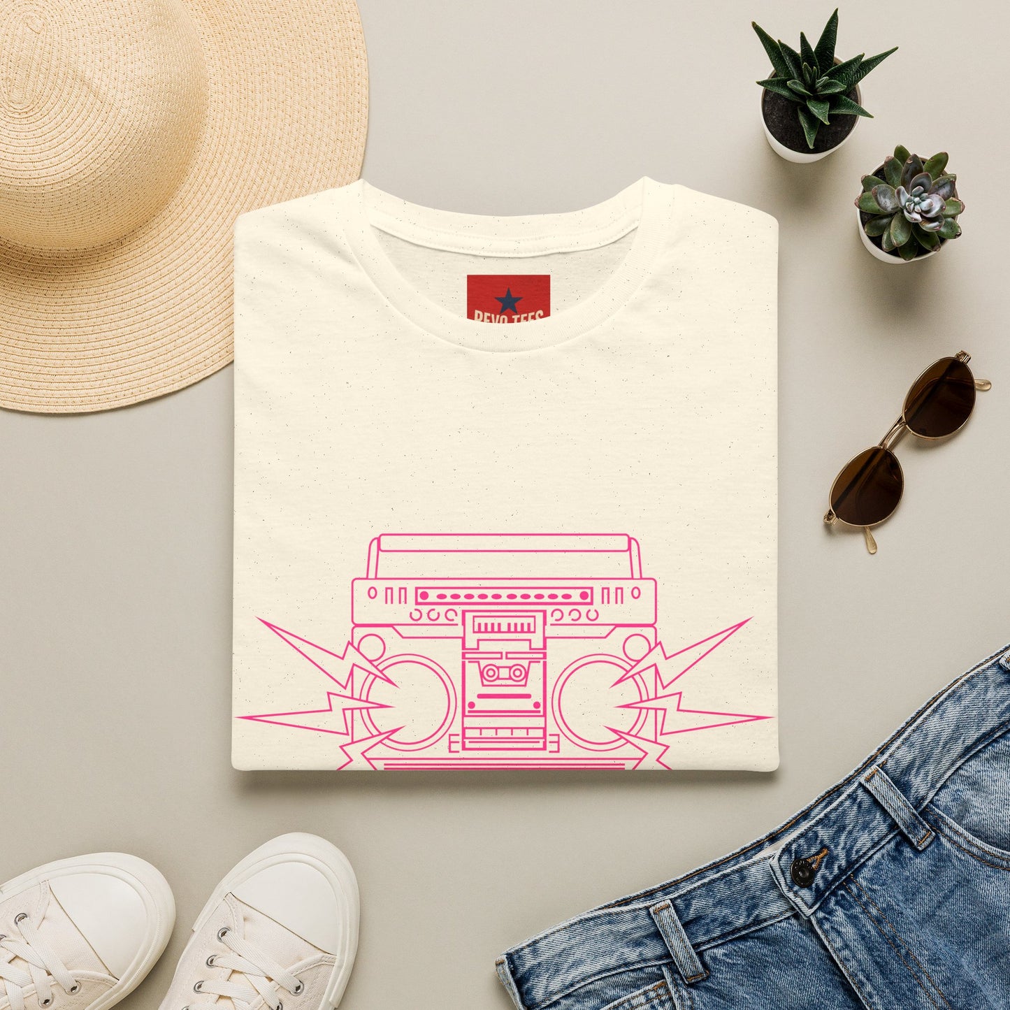 Retro Boombox Tee — Pink Line Art Vintage Radio Graphic T-Shirt