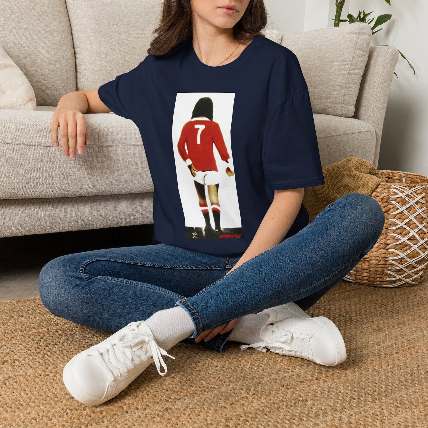 Banksy George Best Soccer Player No.7 Graphic T-Shirt — Retro Football Jersey Illustration