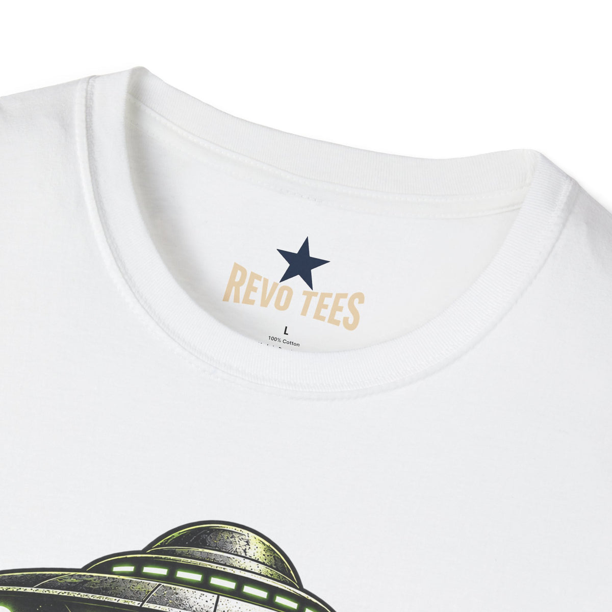 REVOTEES Alien Abduction – Sci‑Fi UFO Graphic Tee