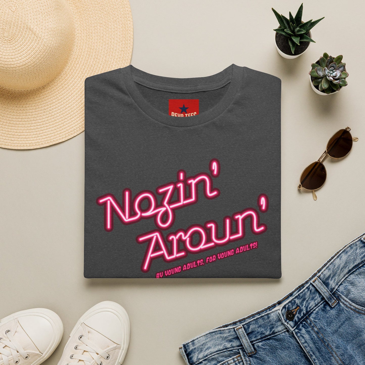 Nozin' Aroun' T‑Shirt — Retro Pink Script Casual Tee